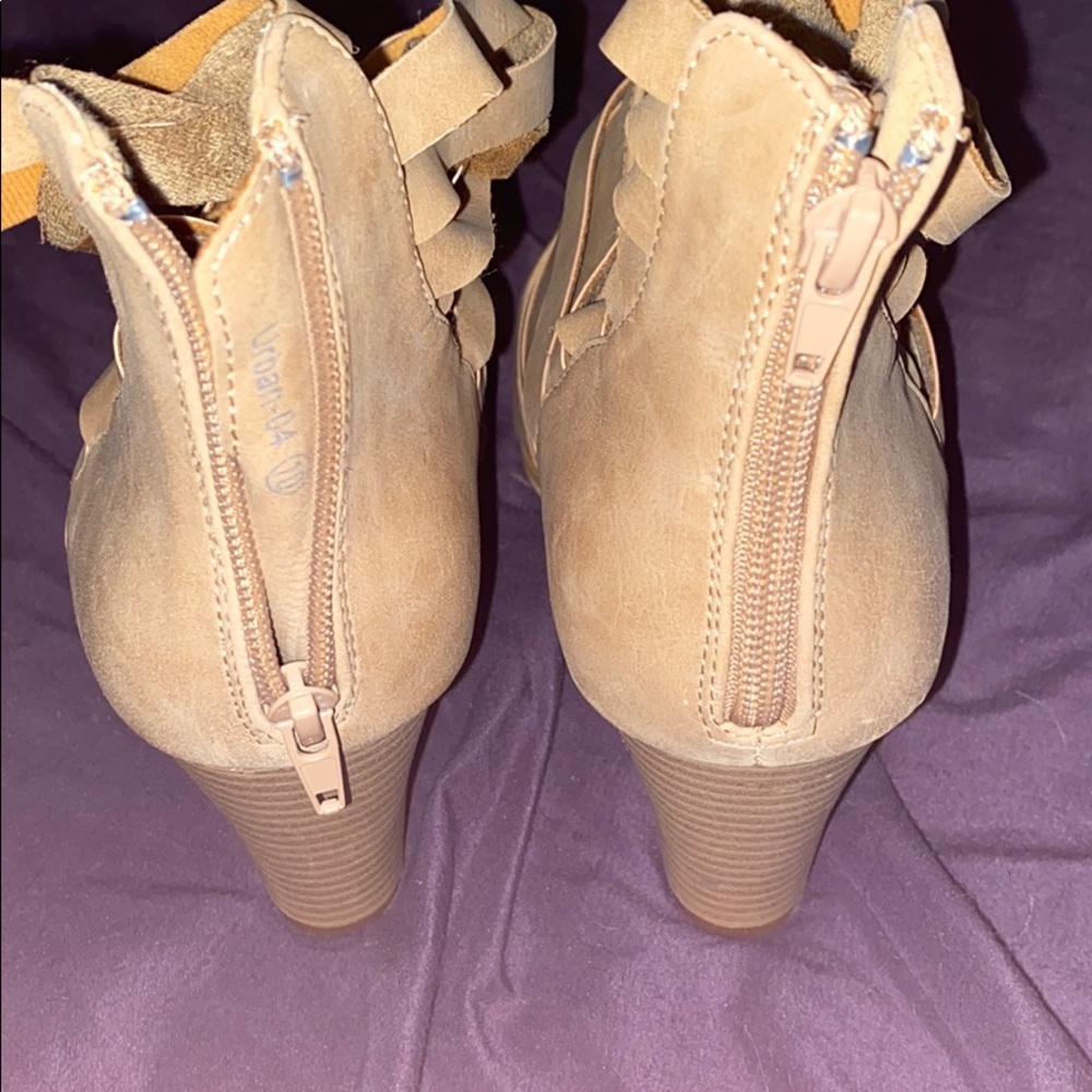 Booties - Picture 3 of 4